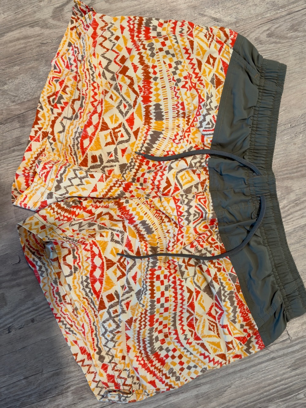 Columbia Multicolor Orange and Yellow Patterned Shorts